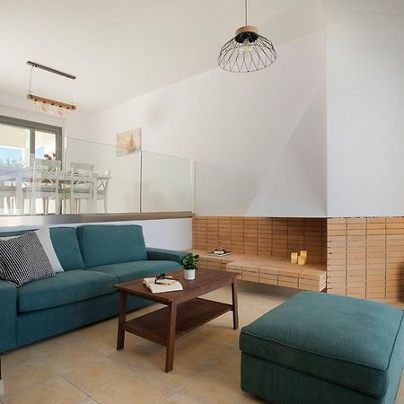 Serenity Villa Corinth ภายนอก รูปภาพ