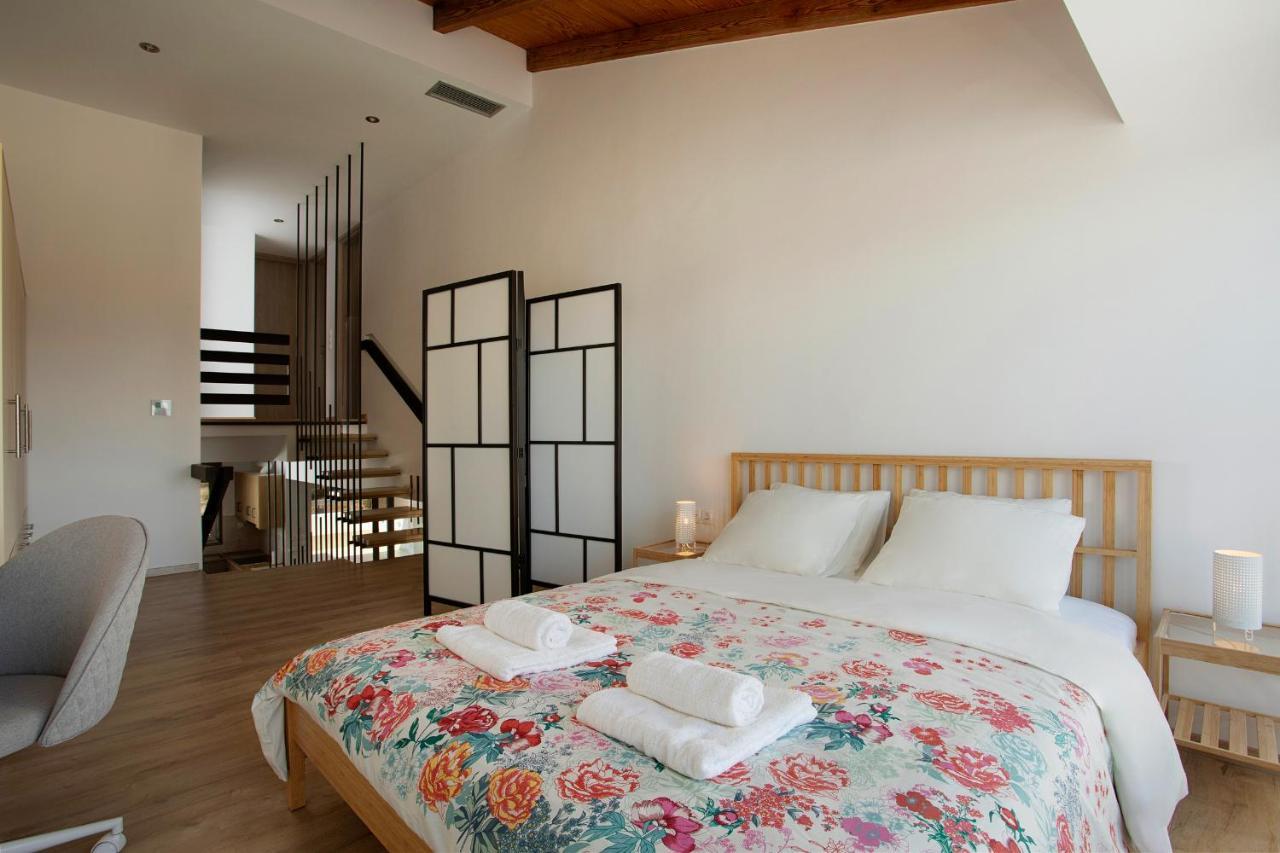 Serenity Villa Corinth ภายนอก รูปภาพ